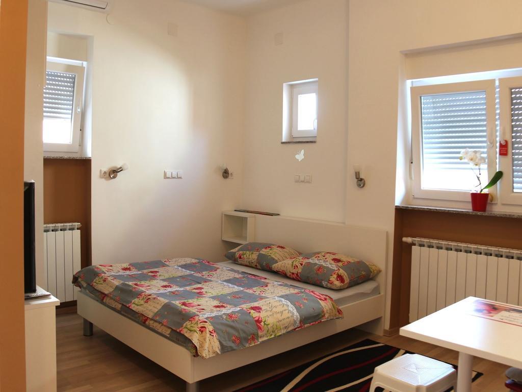 Apartmani Nighty Night Zagreb Room photo